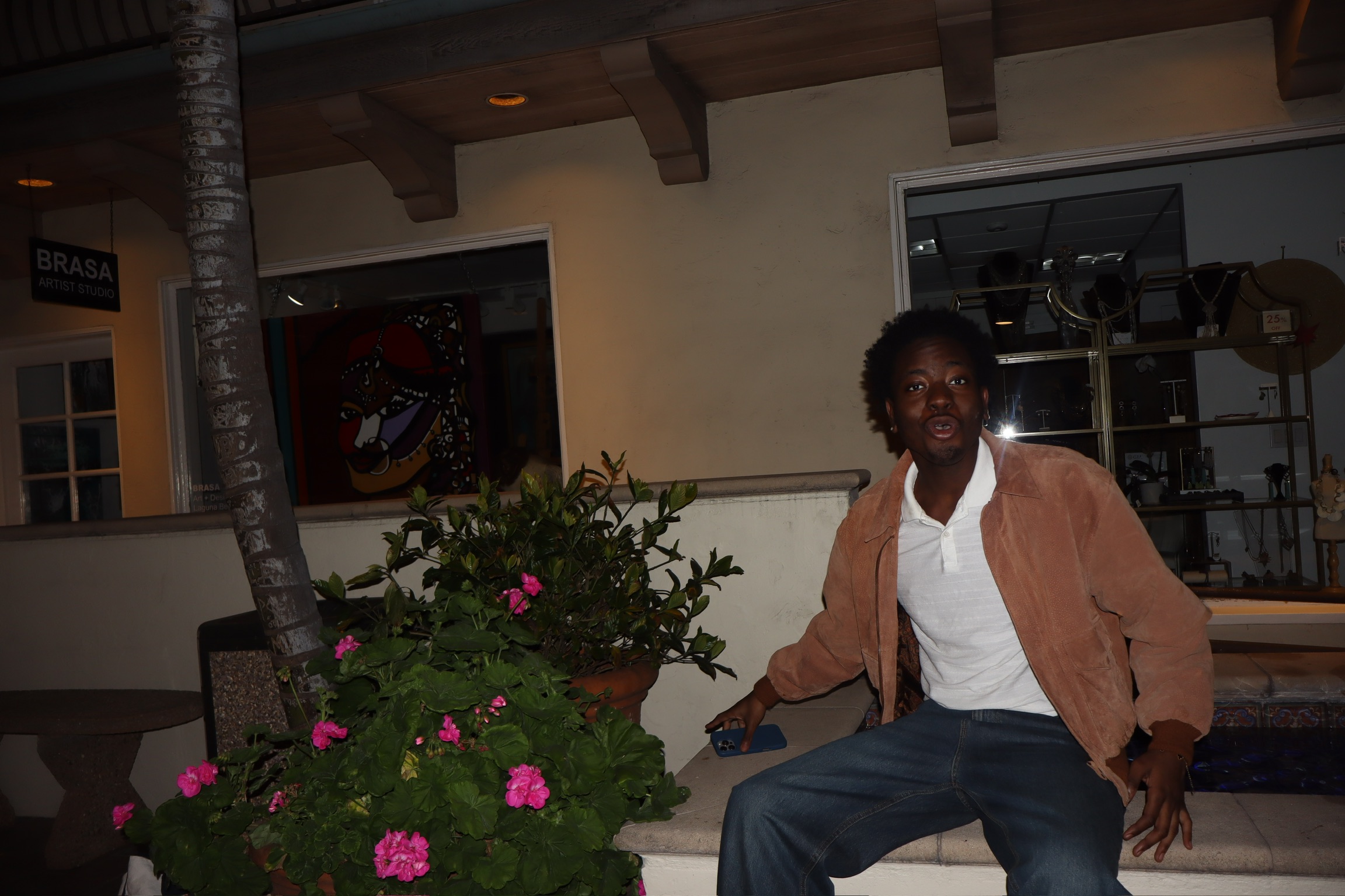 CALIFORNIA people SPRING 25 photo